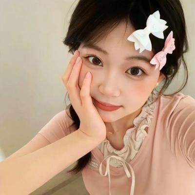蓝色眼影